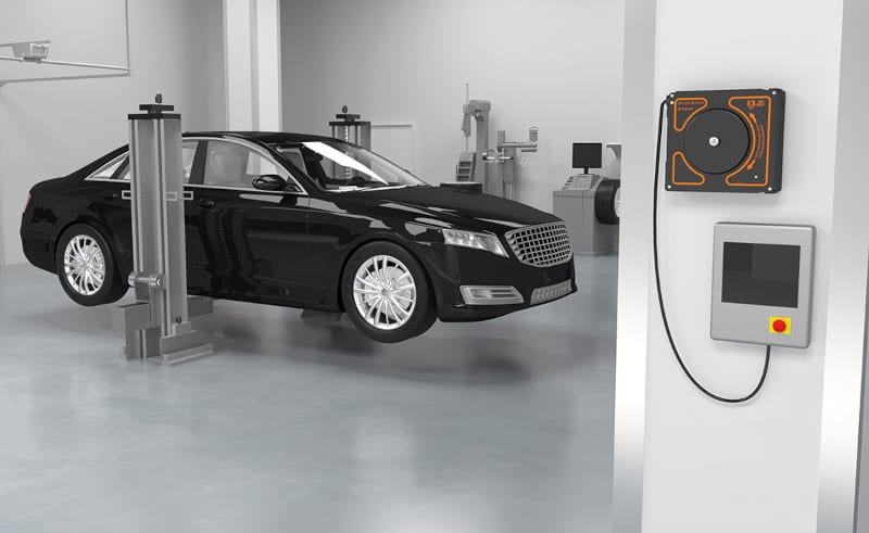 自動車修理工場のリフトのコントロールパネル