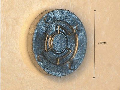マイクロバルブ金型内組立